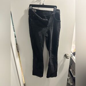GAP Women's Black Straight Leg Jeans